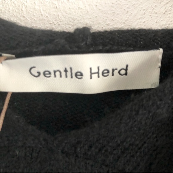Gentle Herd 100% Wool Lightweight Pullover Sweater Hoodie Black Size Large NWT - Picture 2 of 10